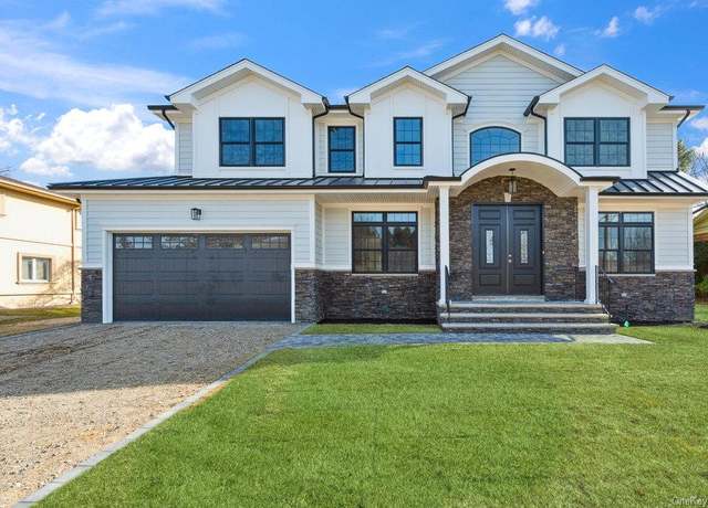 Property at 7 Chemung Pl, Jericho, NY 11753, 5 beds, 4 baths