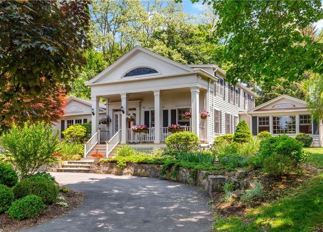 Property at 106 Random Farms Dr, Chappaqua, NY 10514, 5 beds, 3.5 baths