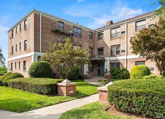 Property at 6 West Mill Dr Unit 1A, Great Neck, NY 11021, 1 bed, 1 bath