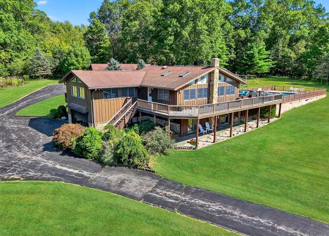 Property at 76 County Route 51, Campbell Hall, NY 10916, 4 beds, 3 baths