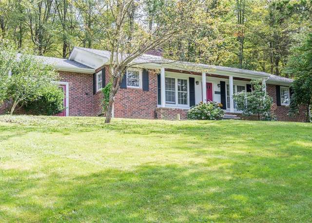 Property at 126 Roosevelt Rd, Hyde Park, NY 12538, 3 beds, 1.5 baths