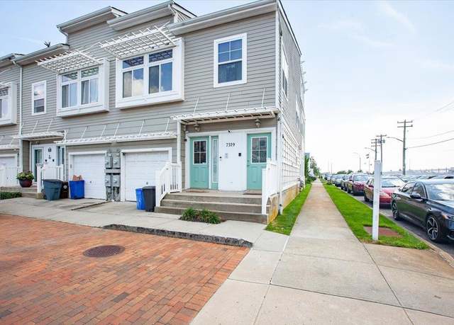 Property at 73-19 Arverne Mews Dr, Arverne, NY 11692