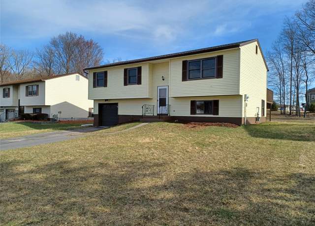 Property at 26 Wilson St, Middletown, NY 10940, 3 beds, 1.5 baths