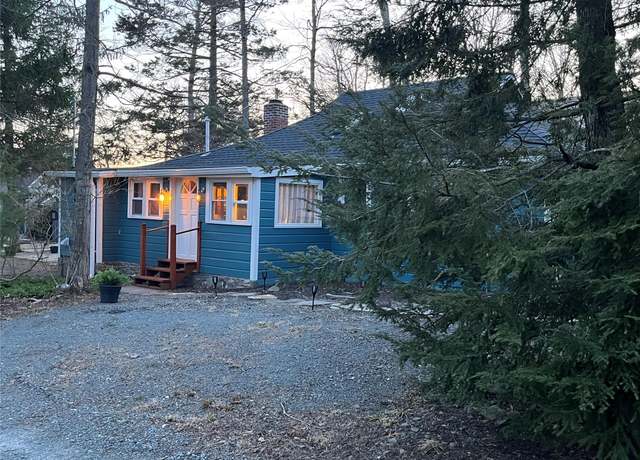 Property at 21 Second Rd, Rock Hill, NY 12775, 2 beds, 1 bath