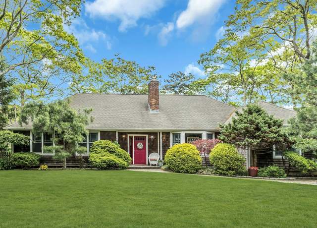 Property at 13 Delacey Ave, East Quogue, NY 11942, 4 beds, 2.5 baths