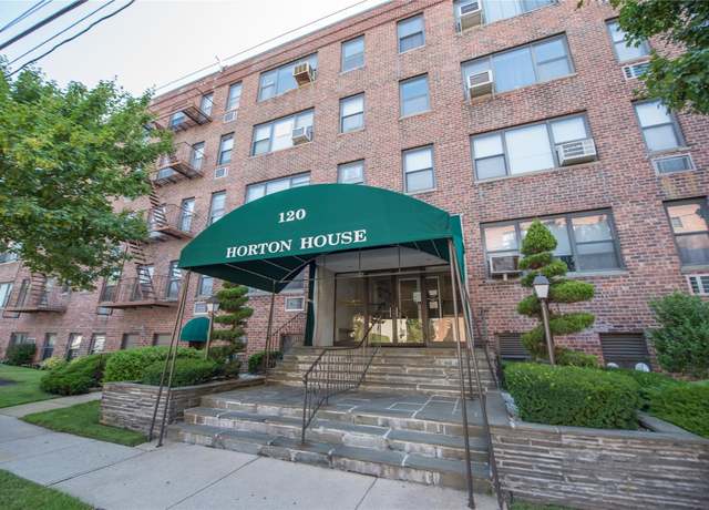 Property at 120 Horton Hwy Unit A1, Mineola, NY 11501, 1 bed, 1 bath