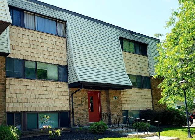 Property at 20 Pierces Rd #61, Newburgh, NY 12550, 1 bed, 1 bath