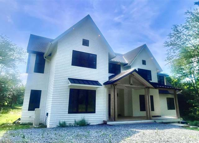 Property at 475 West Ln, Aquebogue, NY 11931, 5 beds, 4 baths