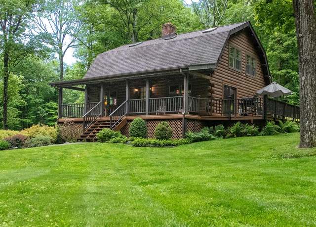 Property at 1206 Hollow Rd, Clinton Corners, NY 12514, 3 beds, 2 baths
