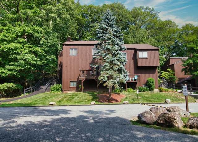 Property at 12 Redwood Dr, Highland Mills, NY 10930, 3 beds, 1.5 baths