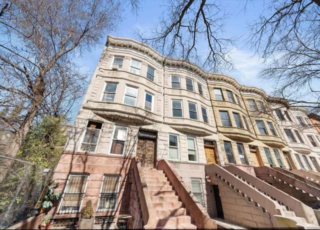 Property at 451 162 St W, New York (manhattan), NY 10032, 8 beds, 4 baths