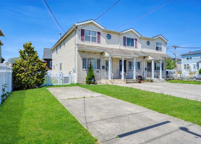 Property at 439 Beach 69th St, Far Rockaway, NY 11692, 3 beds, 2.5 baths