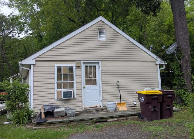 Property at 13 Maple Dr, Pine Bush, NY 12721, 4 beds, 1 bath