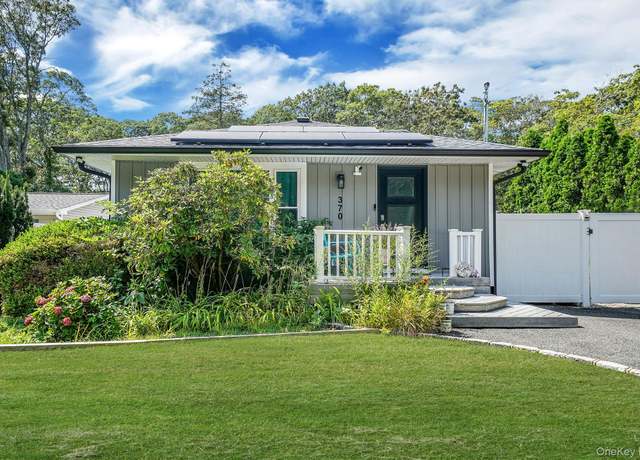 Property at 370 Whittier Dr, Mastic Beach, NY 11951, 3 beds, 1 bath