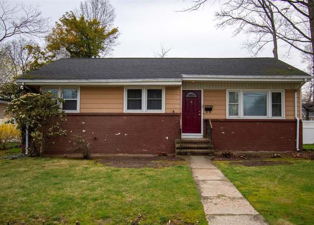 Property at 539 Grant Ave, Baldwin, NY 11510, 3 beds, 2 baths