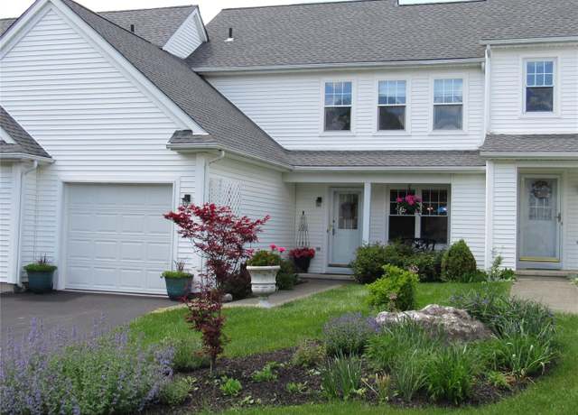 Property at 44 Vanderburgh Rd, Poughquag, NY 12570, 2 beds, 1.5 baths
