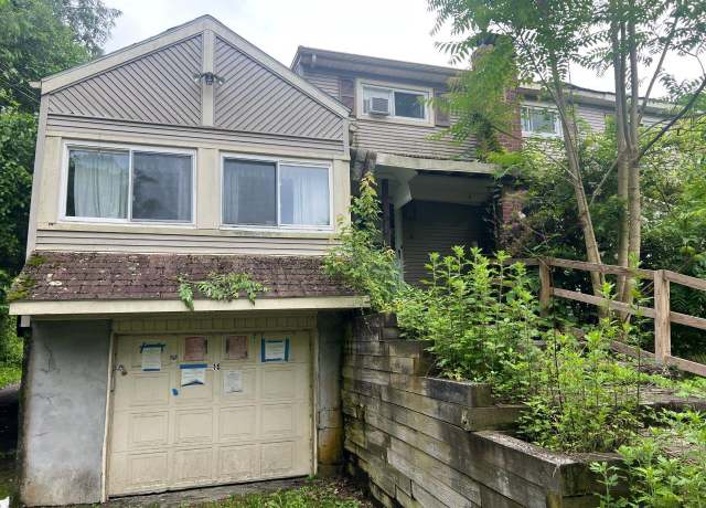Property at 16 Bethlehem Pl, Poughkeepsie, NY 12603, 4 beds, 9.5 baths