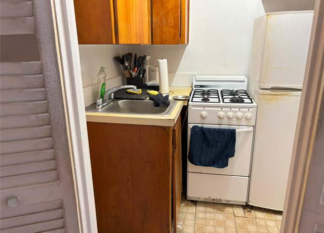 Property at 89-00 170 St Unit 2N, Jamaica, NY 11432, 1 bath