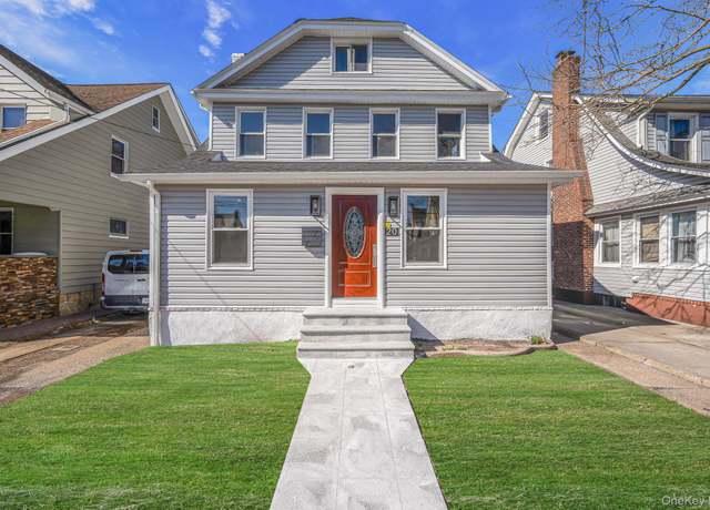 Property at 20 Colonial Rd, Floral Park, NY 11001, 4 beds, 4 baths