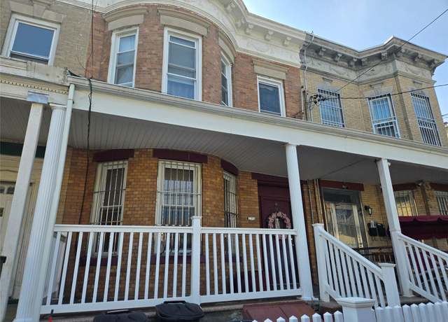 Property at 86-56 85th St, Woodhaven, NY 11421, 5 beds, 2 baths