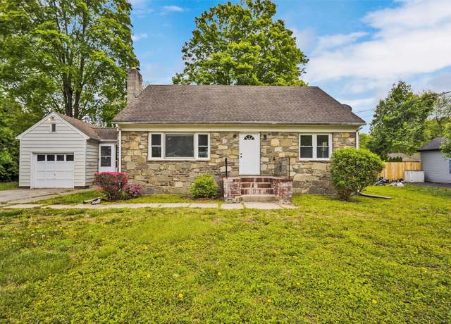 Property at 513 Vassar Rd, Poughkeepsie, NY 12603, 4 beds, 2 baths