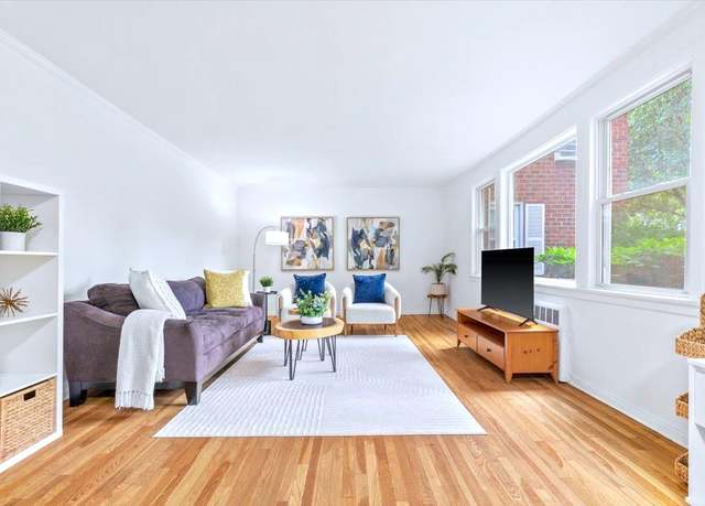 Property at 73 Lawrence Park Cres #73, Bronxville, NY 10708, 1 bed, 1 bath