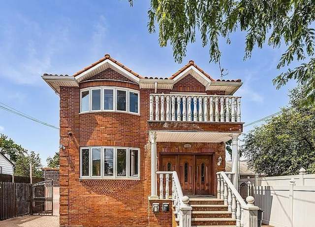 Property at 6-12 125th St, College Point, NY 11356, 6 beds, 5 baths