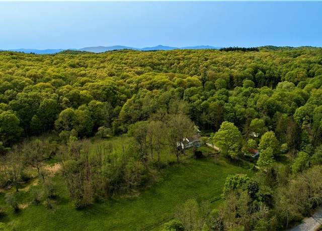 Property at 303 Hicks Hill Rd, Stanfordville, NY 12582, 5 beds, 3 baths