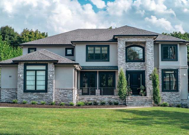 Property at 44 Parker Blvd, Monsey, NY 10952, 6 beds, 5.5 baths