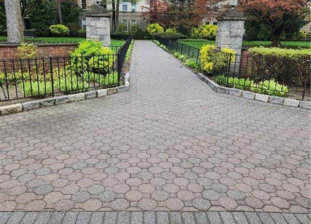 Property at 472 Gramatan Unit S 5, Mount Vernon, NY 10552, 1 bed, 1 bath