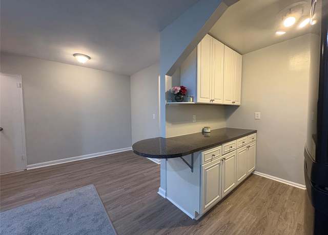 Property at 2107 Wallace Ave Unit 6E, Bronx, NY 10462, 1 bed, 1 bath