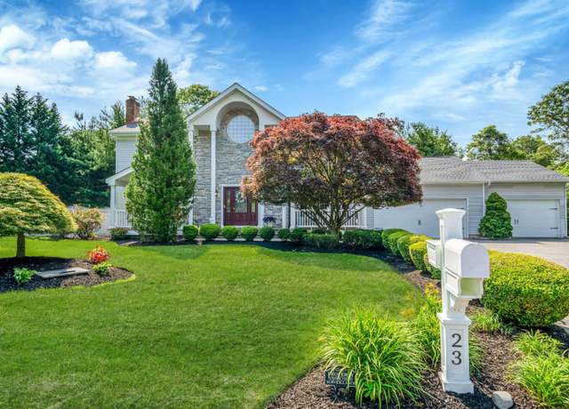 Property at 23 Antona Blvd, Centereach, NY 11720, 3 beds, 2.5 baths
