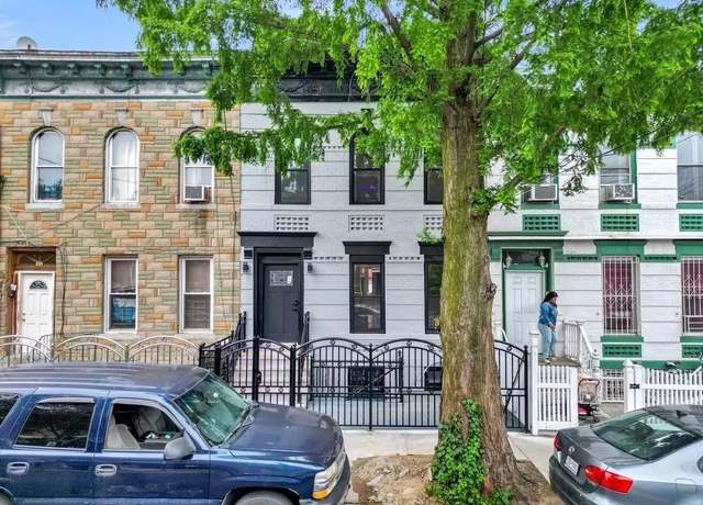 Property at 607 Warwick St, Brooklyn, NY 11207, 10 beds, 5 baths