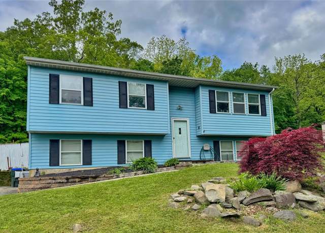 Property at 285 Riley Rd, New Windsor, NY 12553, 2 beds, 2 baths