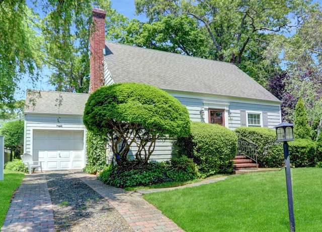 Property at 195 Loines Ave, Merrick, NY 11566, 4 beds, 2 baths