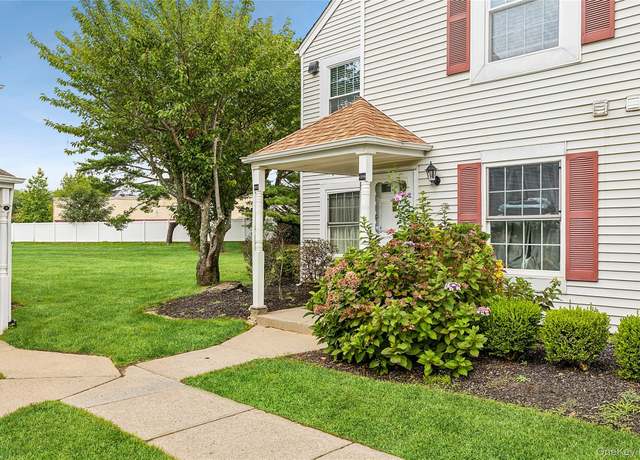 Property at 184 Fairview Cir, Middle Island, NY 11953, 2 beds, 2 baths