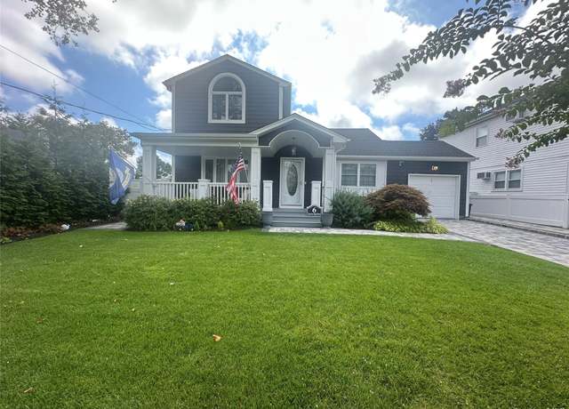 Property at 6 Fairview Rd W, Massapequa, NY 11758, 4 beds, 2 baths