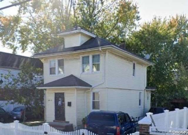 Property at 118-28 200th St, Saint Albans, NY 11412, 4 beds, 2 baths
