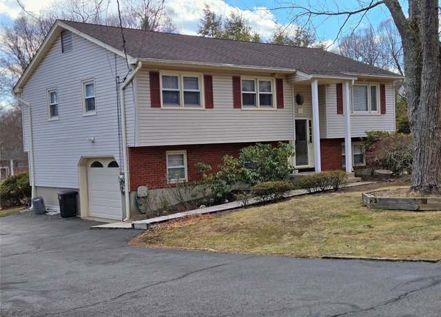 Property at 494 Blauvelt Rd, Pearl River, NY 10965, 4 beds, 2 baths