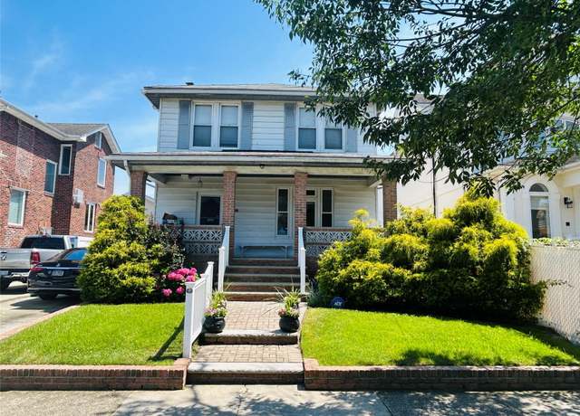 Property at 144-11 Newport Ave, Belle Harbor, NY 11694, 3 beds, 1.5 baths
