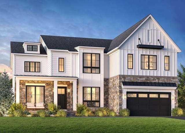 Property at 18 Sequoia Cir, Manhasset, NY 11030, 6 beds, 6.5 baths