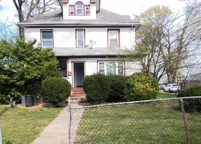 Property at 88 N Columbus, Freeport, NY 11520, 4 beds