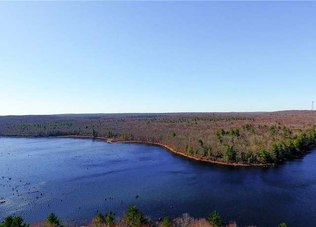 Property at 17 Smith Rd, Wurtsboro, NY 12790, 2 beds, 1 bath