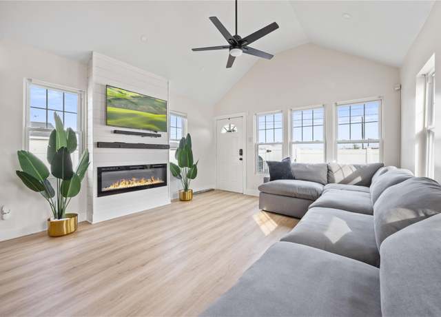 Property at 515 Beach 43rd St, Far Rockaway, NY 11691, 3 beds, 3 baths