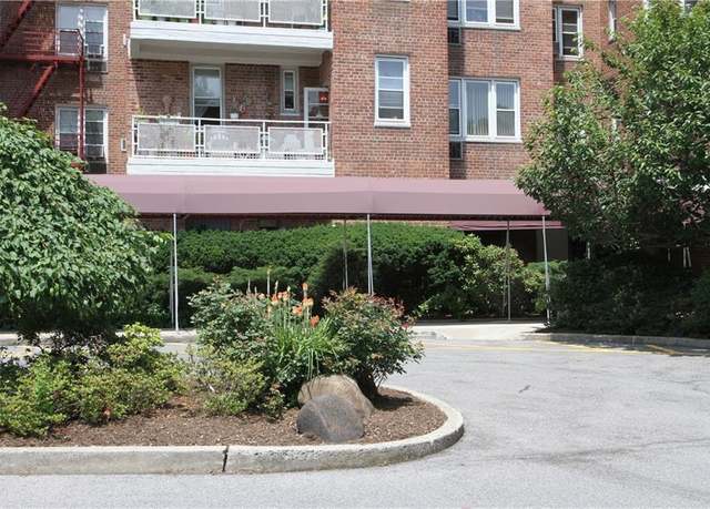 Property at 245 Rumsey Rd Unit 6C, Yonkers, NY 10701, 1 bed, 1 bath