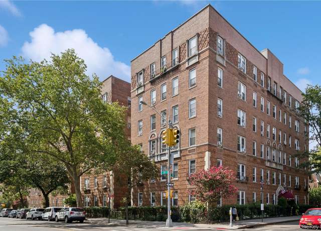 Property at 34-58 90th St Unit K3, Jackson Heights, NY 11372, 1 bed, 1 bath