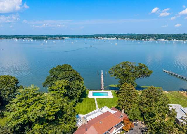 Property at 512 E Shore Rd, Great Neck, NY 11024, 6 beds, 5.5 baths