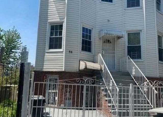 Property at 84 Williams Ave, Brooklyn, NY 11207, 5 beds, 3 baths