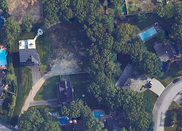 Property at 7 Fairfax Dr, Farmingville, NY 11738