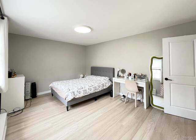 Property at 6958 138th St Unit A, Flushing, NY 11367, 1 bed, 1 bath